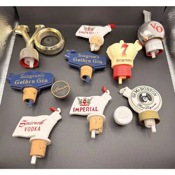 Mid-Century Advertising Liquor Bottle Pourers Plastic Barware, Seagrams, Imperia - Picture 3 of 10